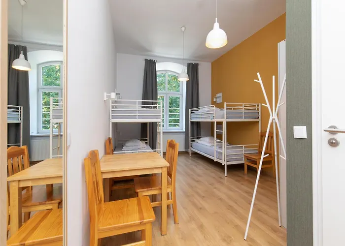 ホステル アトランティス